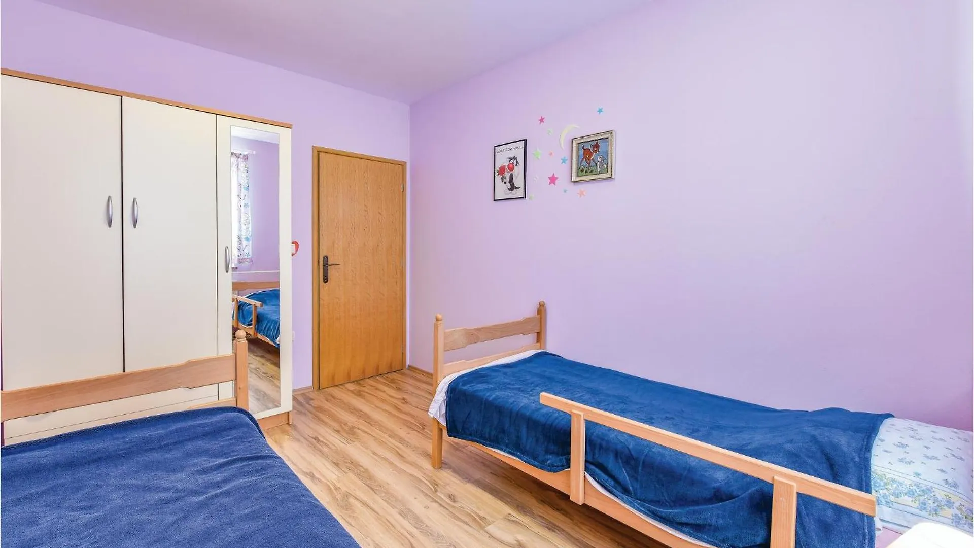 3 Bedroom Pet Friendly Home In Bibici 0*,